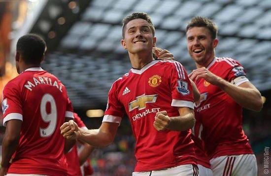 他总是强调 他总是强调